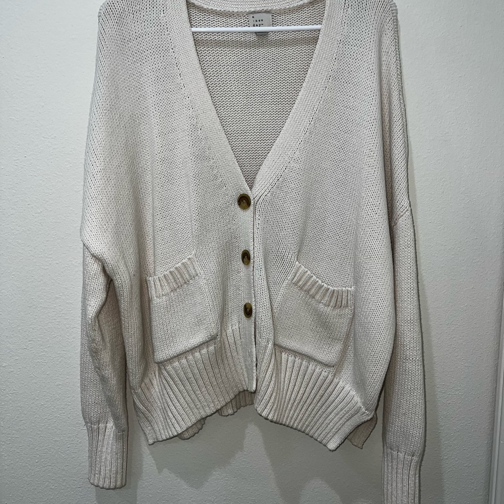 A New Day Cream Cardigan Sweater V-Neck Ribbed Knit